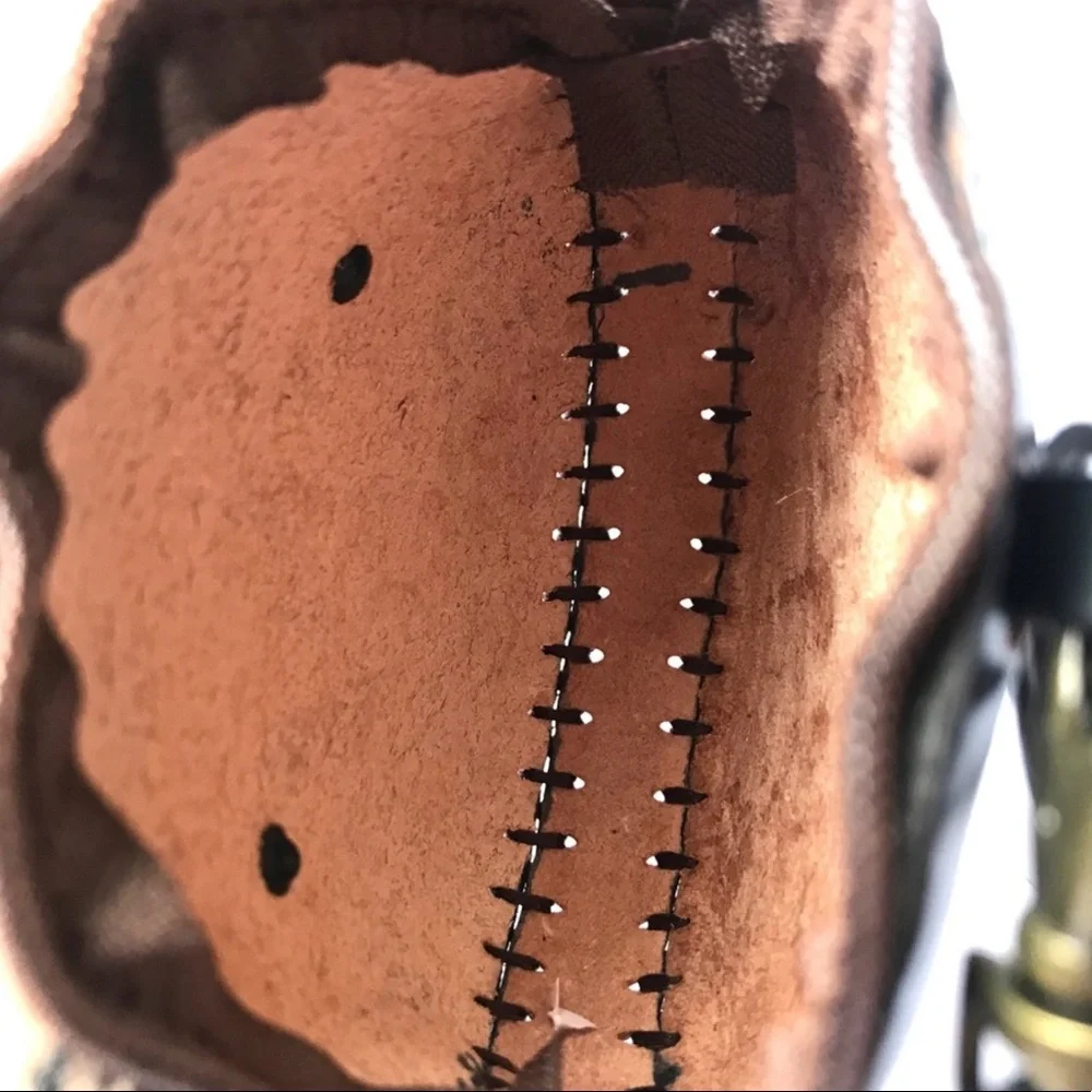 Genuine Leather Handmade Sugar Skull Kitty Coin Purse Wristlet - Picture 4 of 4